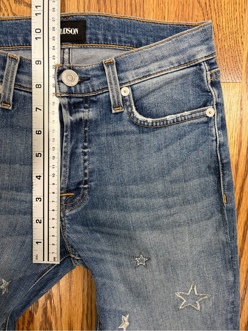 Hudson Riley Relaxed Straight Jeans with Silver Star Embroidery (24) - Picture 5 of 8